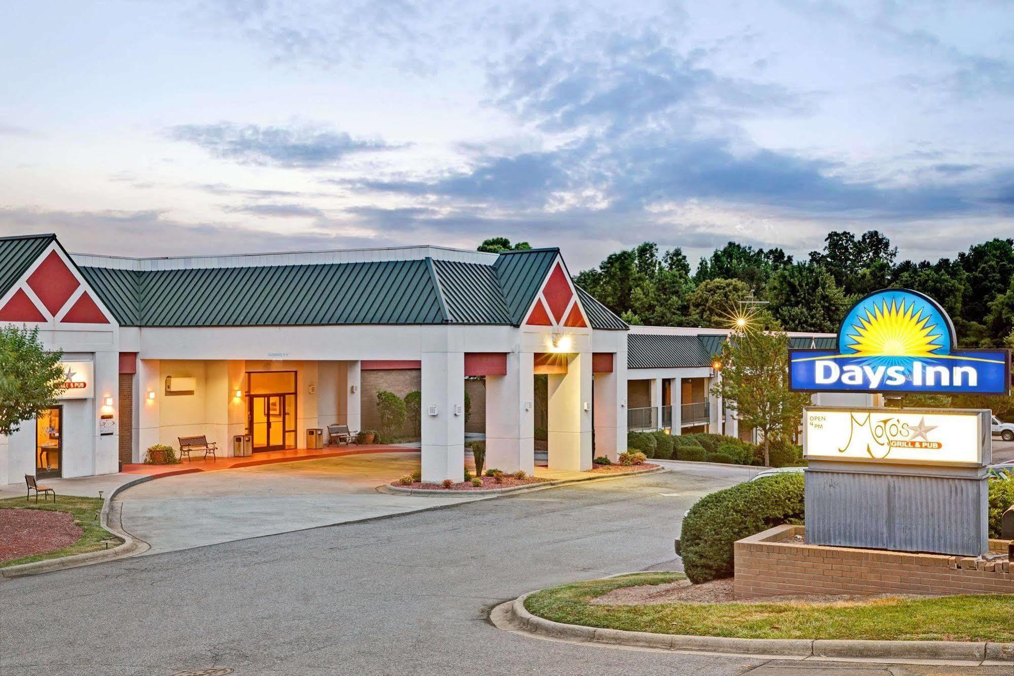 Days Inn Lake Norman 고르넬리우스 외부 사진