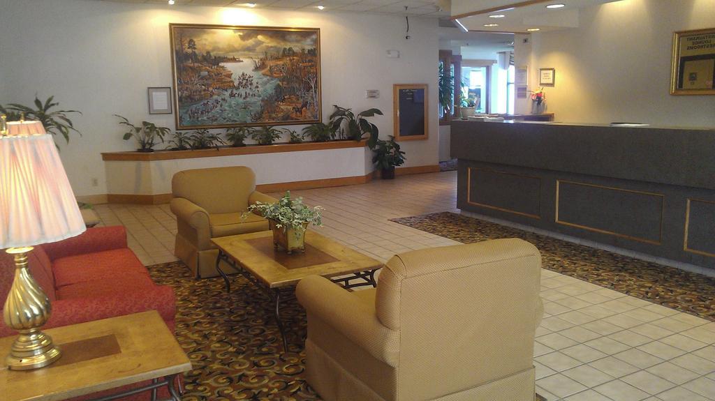 Days Inn Lake Norman 고르넬리우스 내부 사진
