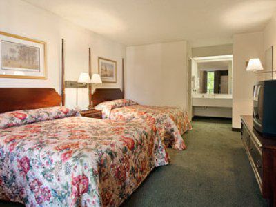 Days Inn Lake Norman 고르넬리우스 객실 사진